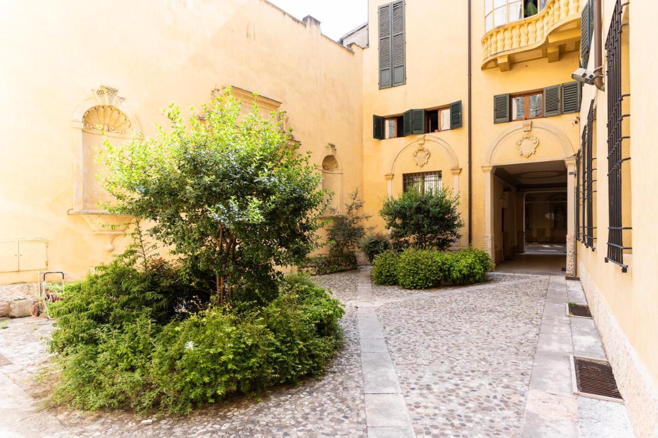 Rosa Luxury Apartment ヴェローナ エクステリア 写真